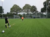 Vierde training S.K.N.W.K. JO19-1 seizoen 2023-2024 (25/41)